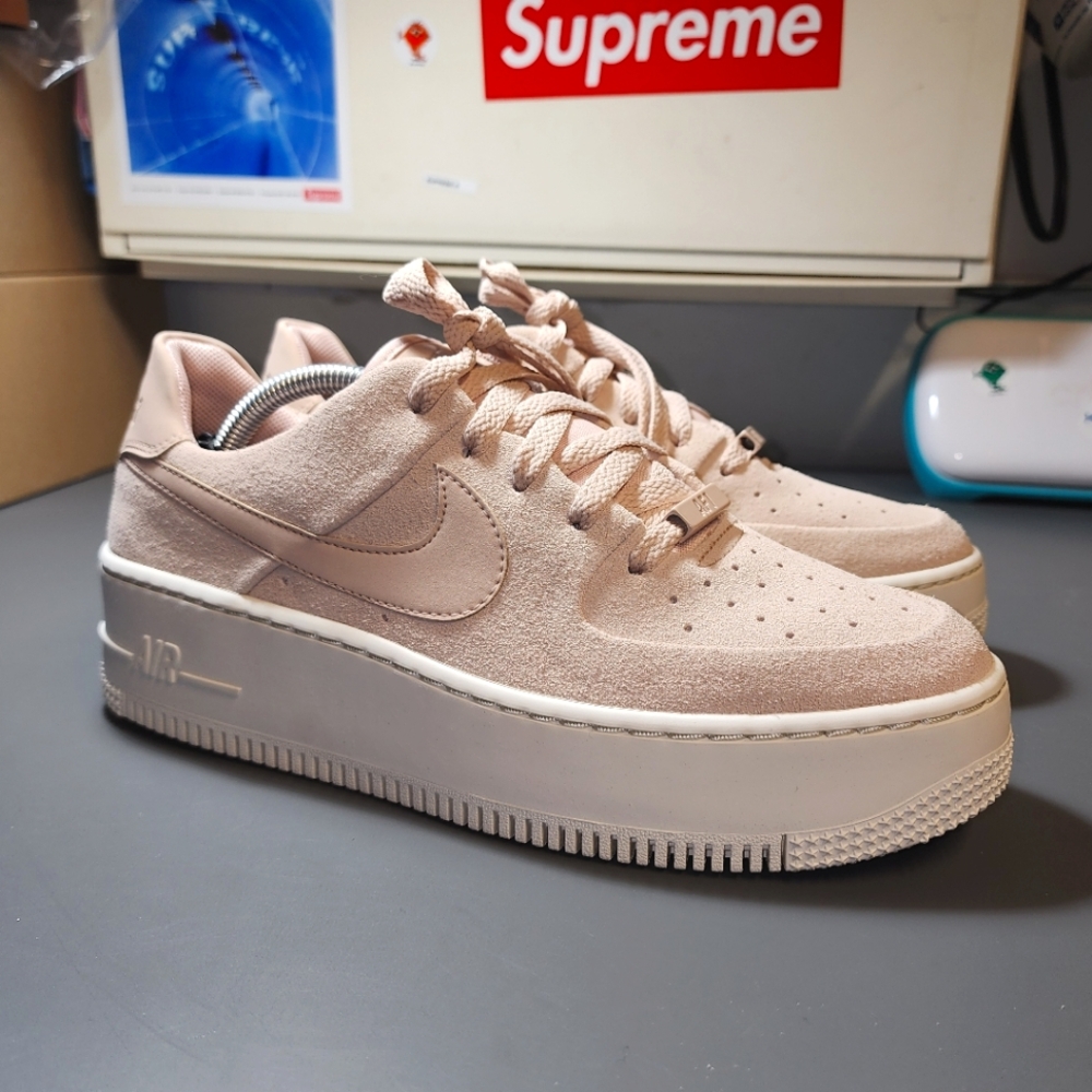 Nike Air Force 1 Sage low women's